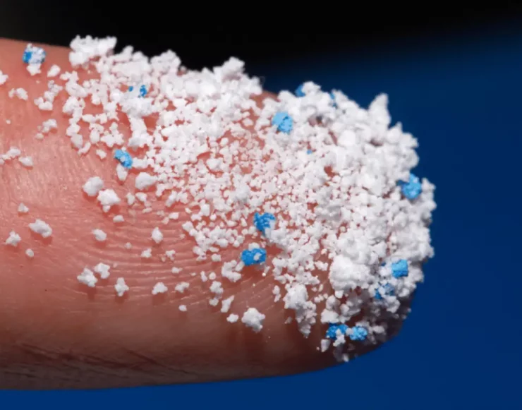 Emerging Contaminants: the invisible danger and the frontier of microplastics research