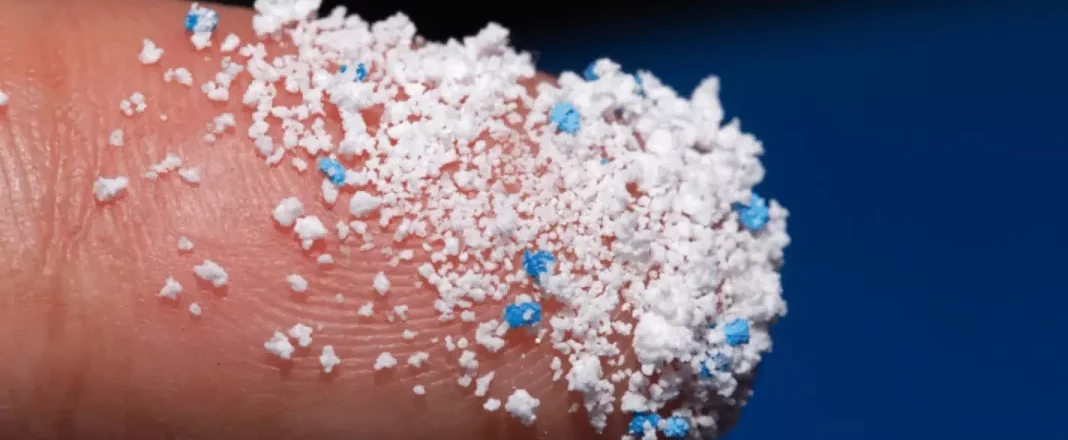 Emerging Contaminants: the invisible danger and the frontier of microplastics research