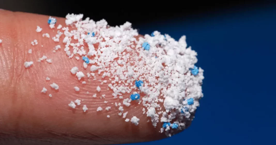 Emerging Contaminants: the invisible danger and the frontier of microplastics research